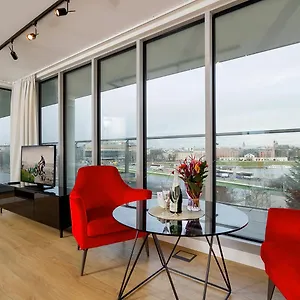 Riverside Cracow Apartmanhotel